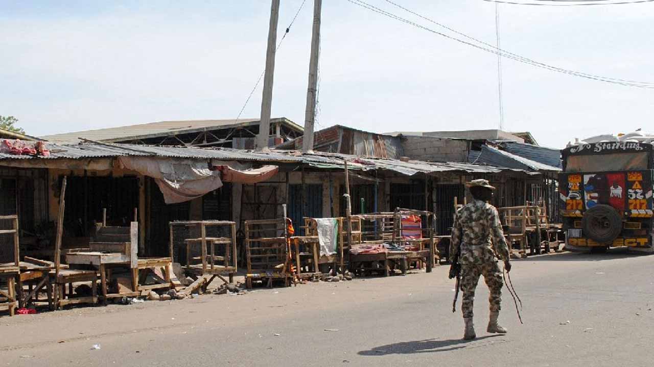 One person was seriously injured when a suicide bomber aged around 10 blew herself up in a New Year's Eve attack in the northeastern Nigerian city of Maiduguri, witnesses and aid workers told AFP Sunday. 