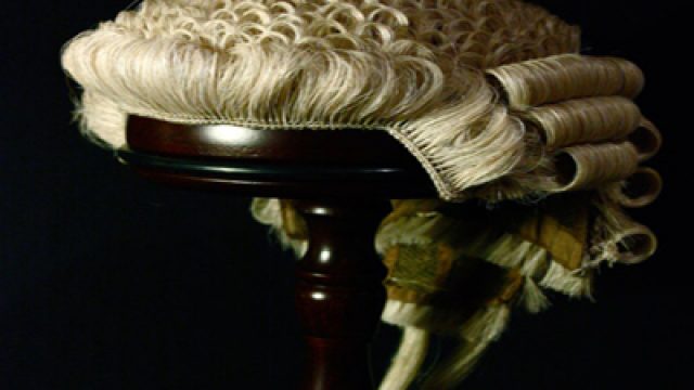 barrister-wig612