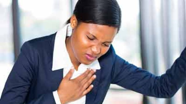 woman-heart-attack
