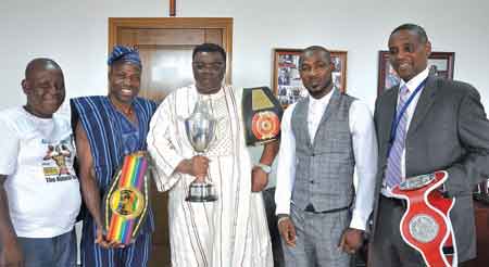 Arik-P.62-04-09-2015-Copy