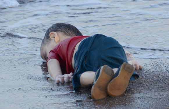 Drowned-Migrant-Boy