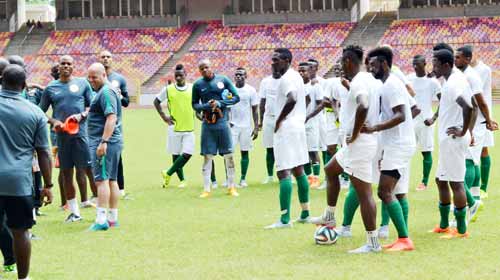 PIC.-2.-SUPER-EAGLES-TRAIN-FOR-TANZANIA-IN-ABUJA