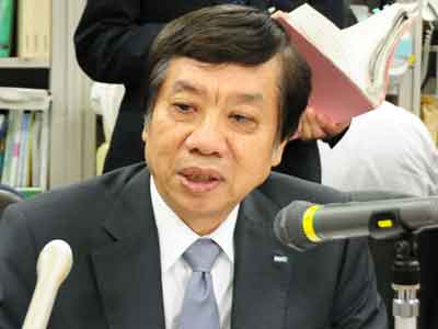 Yasuyoshi-Karasawa