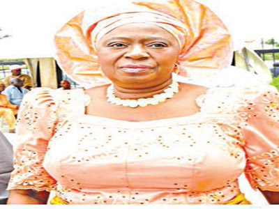 Erelu-Olusola–Obada-+++10-10-15+++-Copy