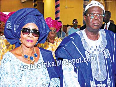 Rev-James-Odunbaku-and-wife-31-10-15