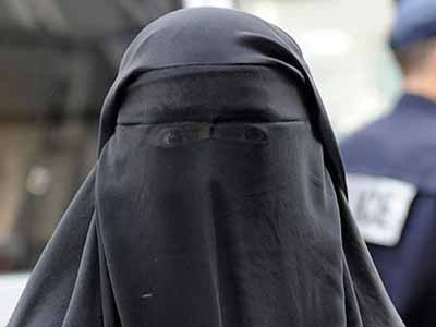 Burqa-clad-Turkish-‘suicide-bombeR