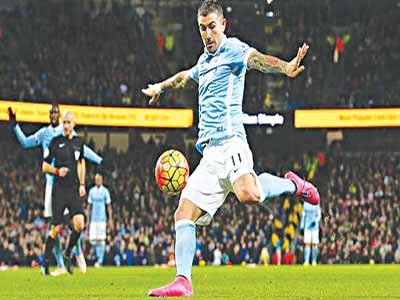Man-City-Pg-61-02-12-15