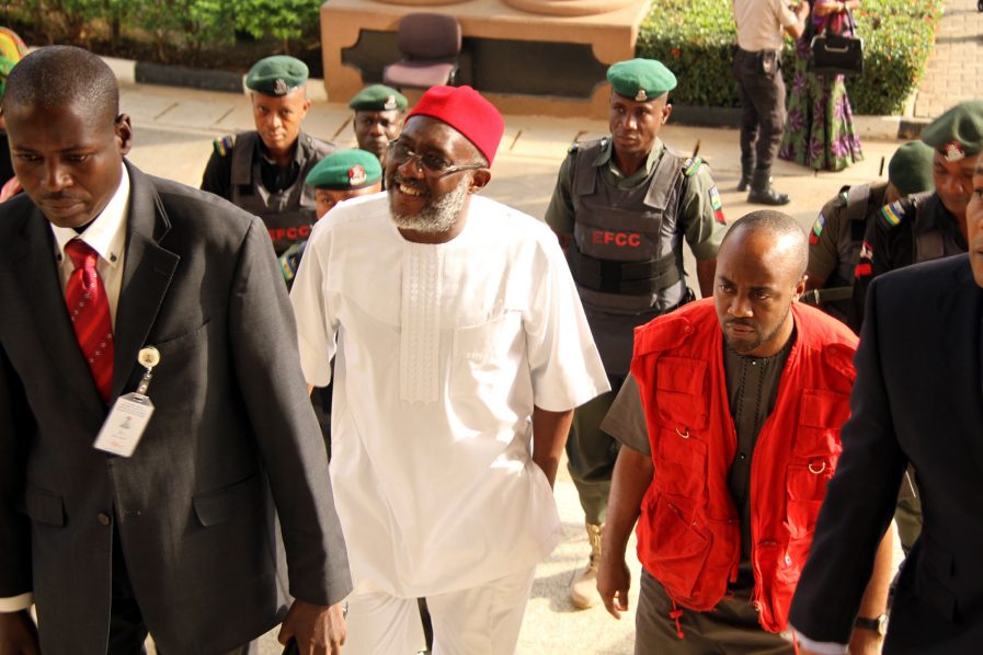 olisa metuh e