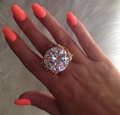 orangenailpolish-lifemag