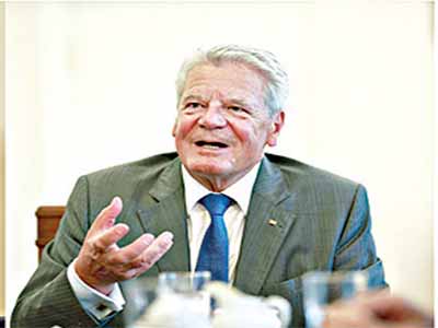 GAUCK-2–8-2-16