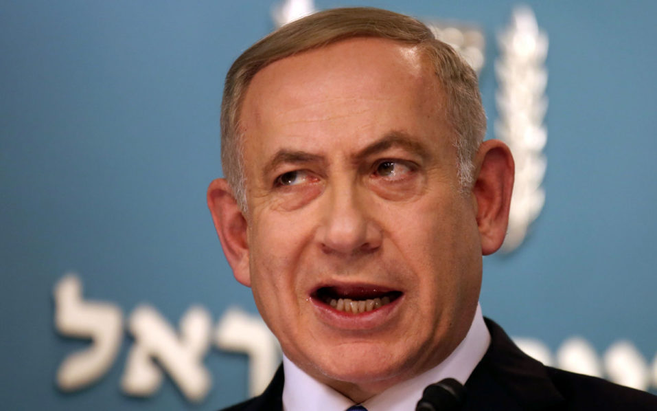 Police question Netanyahu as part of graft probe