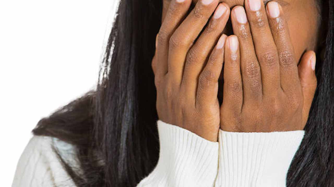 black_woman_ashamed-620×412