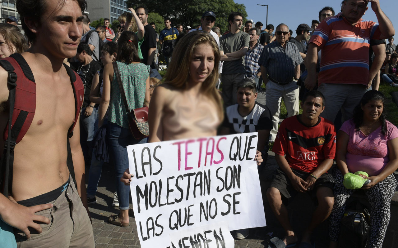 ARGENTINA-WOMEN-RIGHTS-TOPLESS-DEMO