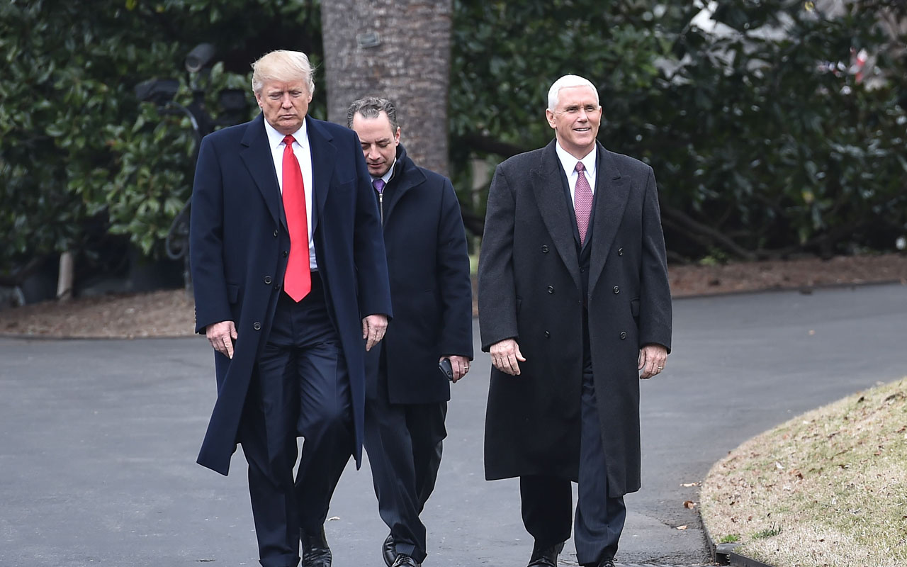 President Trump Has Lunch With Harley Davidson Executives and Union Reps.