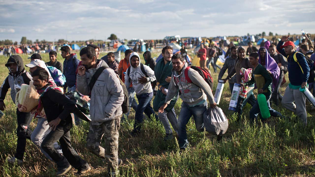 f-migrants-b-20150909