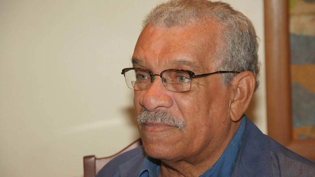 Derek-Alton-Walcott