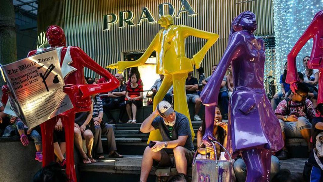Prada and Versace to sell through WhatsApp