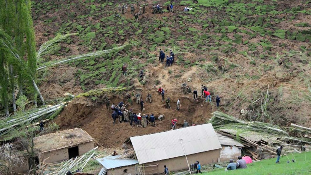 Kyrgyz-landslide