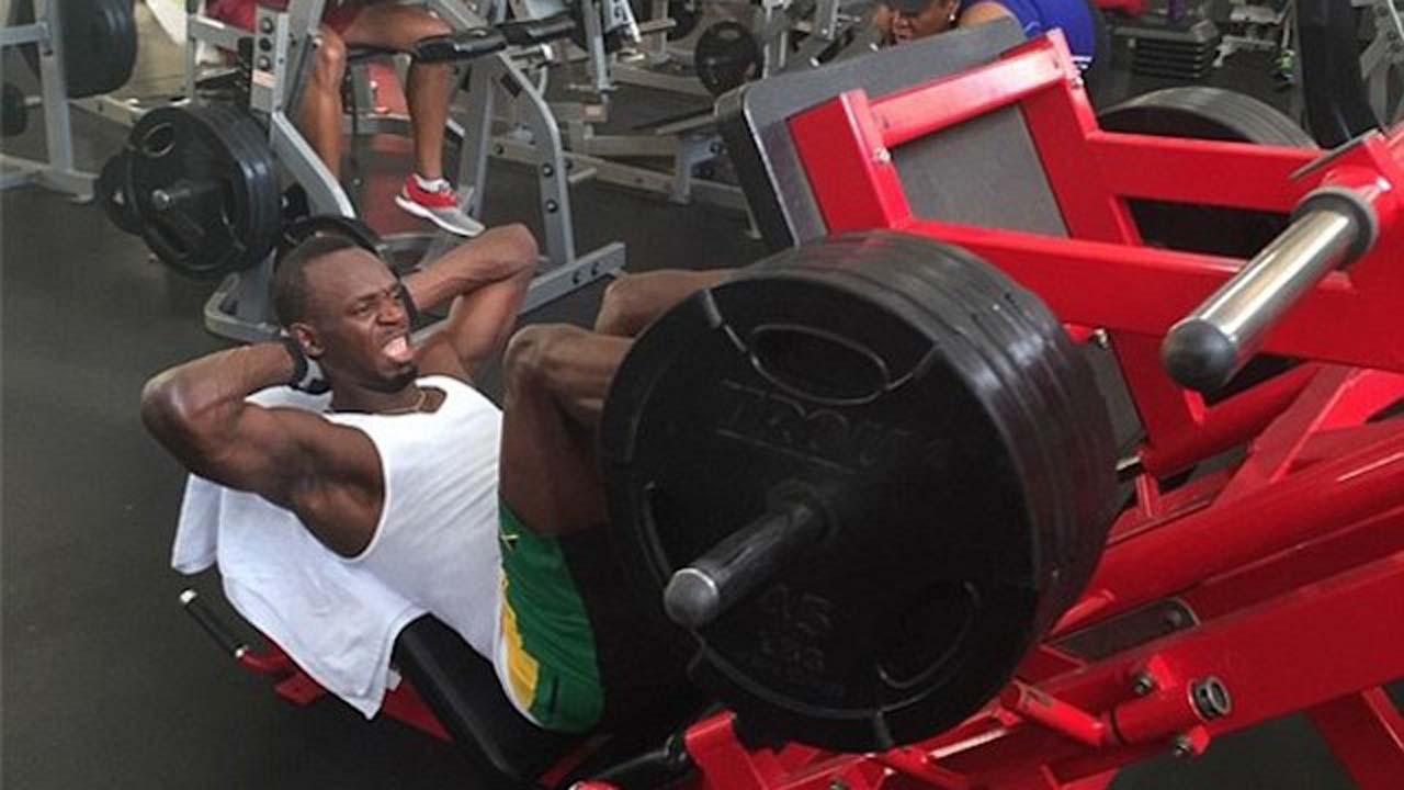 Usain-Bolt-Training-in-Gym