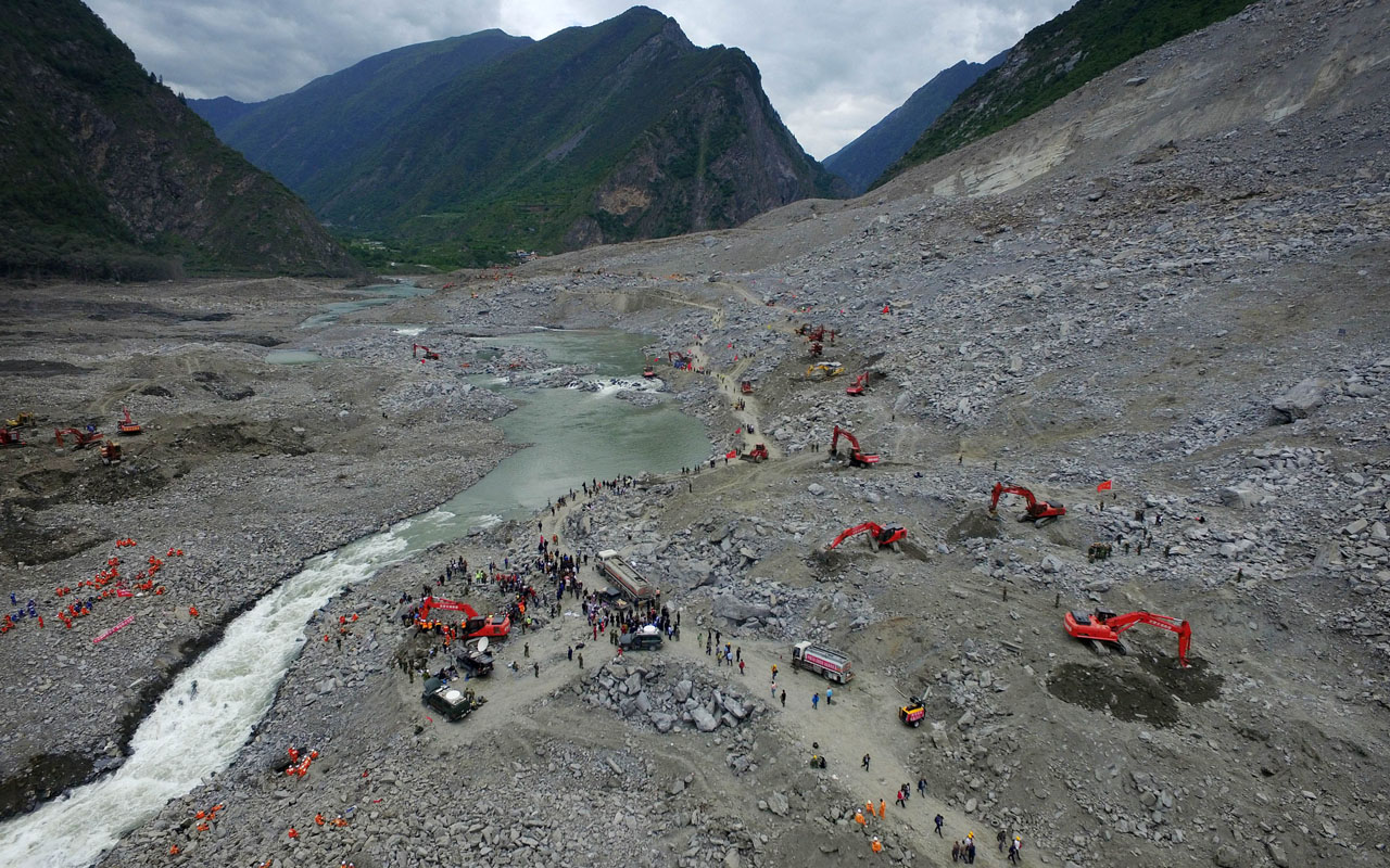 CHINA-DISASTER-LANDSLIDE