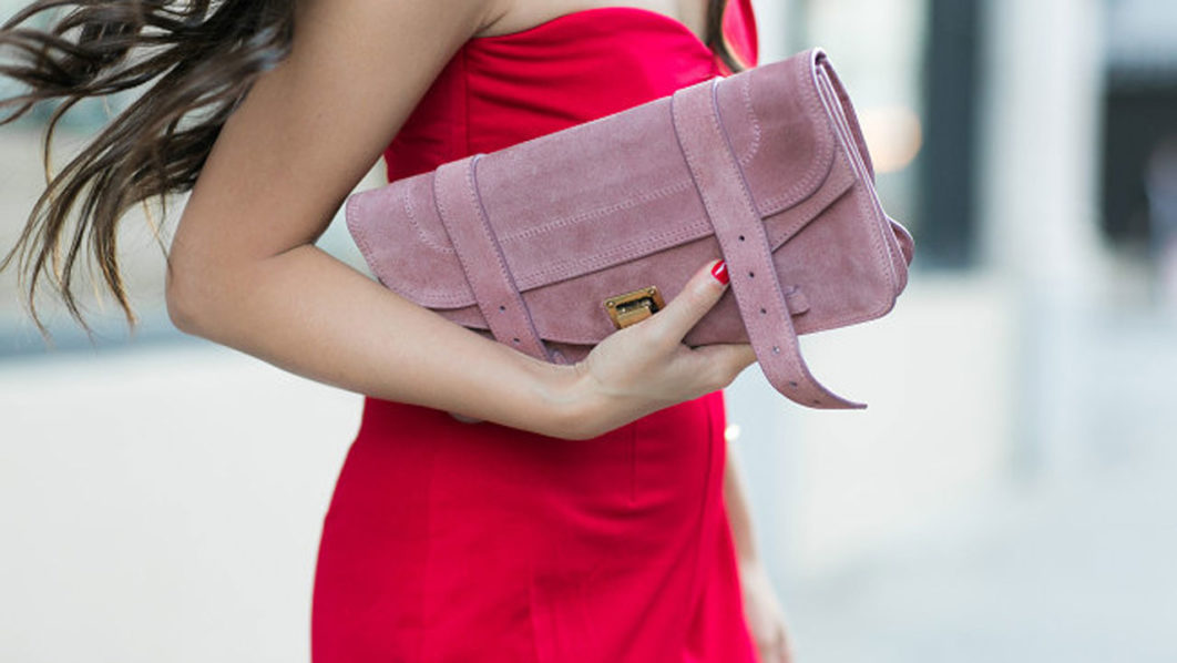 Lady-in-Red-3-650×433