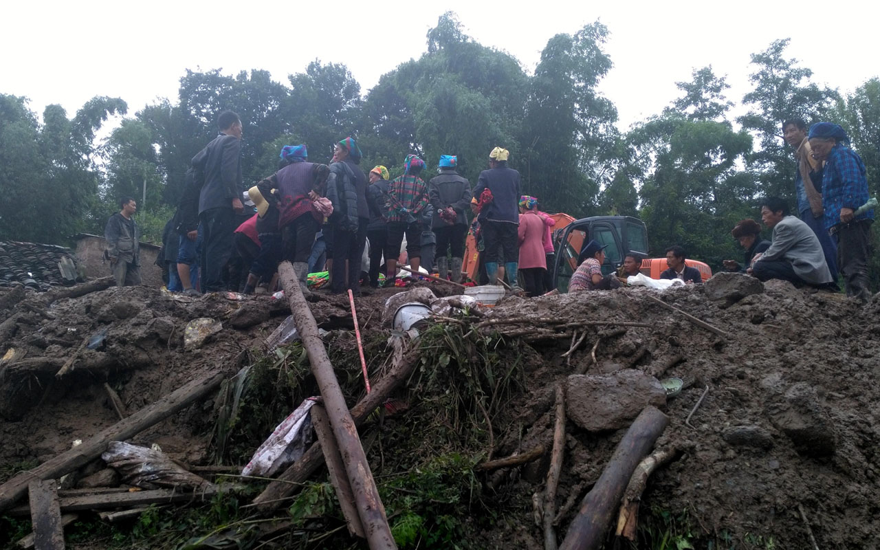 CHINA-WEATHER-LANDSLIDE