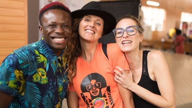 Kabuchi Michaels (wazobia TV) with Caterina Bortolussi and Francesca Rosset (Dare2Dream)