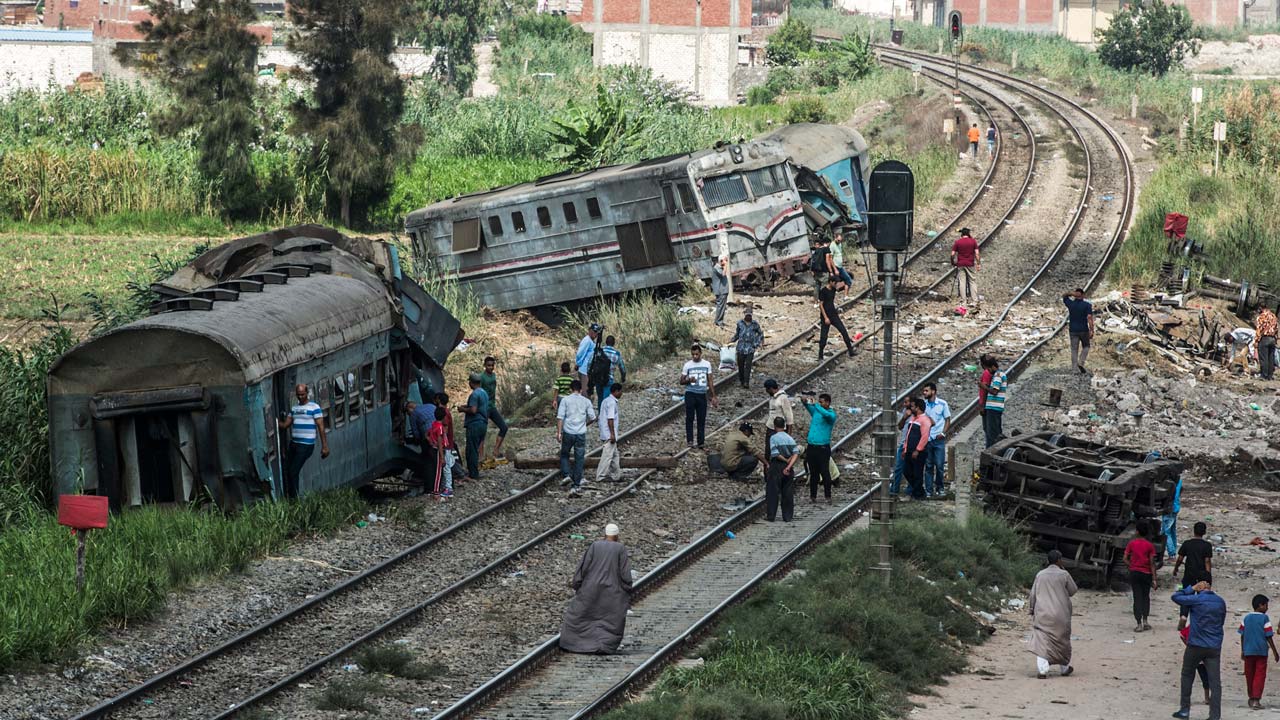 Egypt-train-crash
