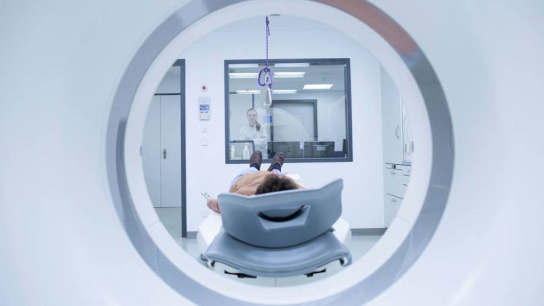 MRI-scan-predicts-stroke-risk,