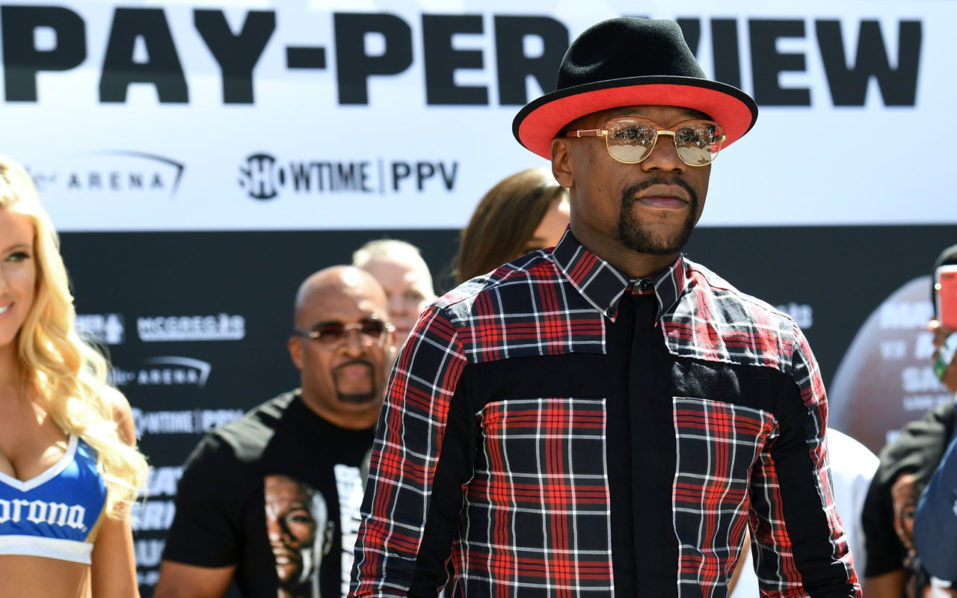 Floyd Mayweather Jr. v Conor McGregor – Fighter Arrivals