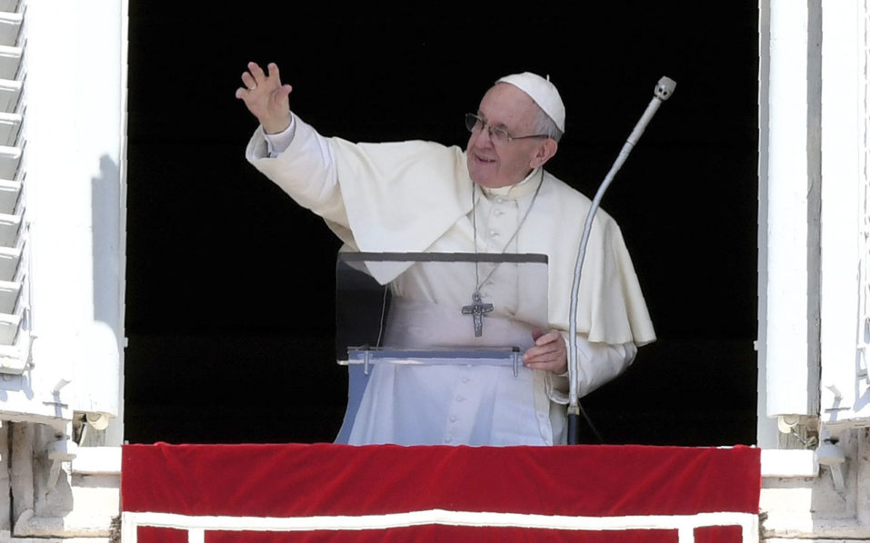 VATICAN-POPE-ANGELUS