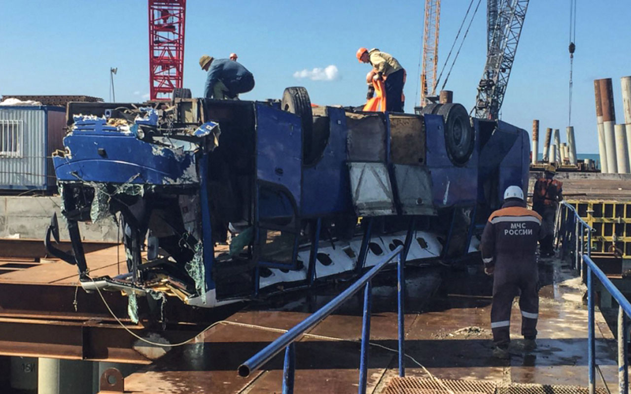 RUSSIA-BUS-TRANSPORT-ACCIDENT