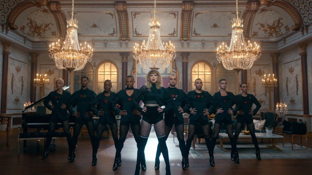 taylor-swift-look-what-you-made-me-do-video-stills-22