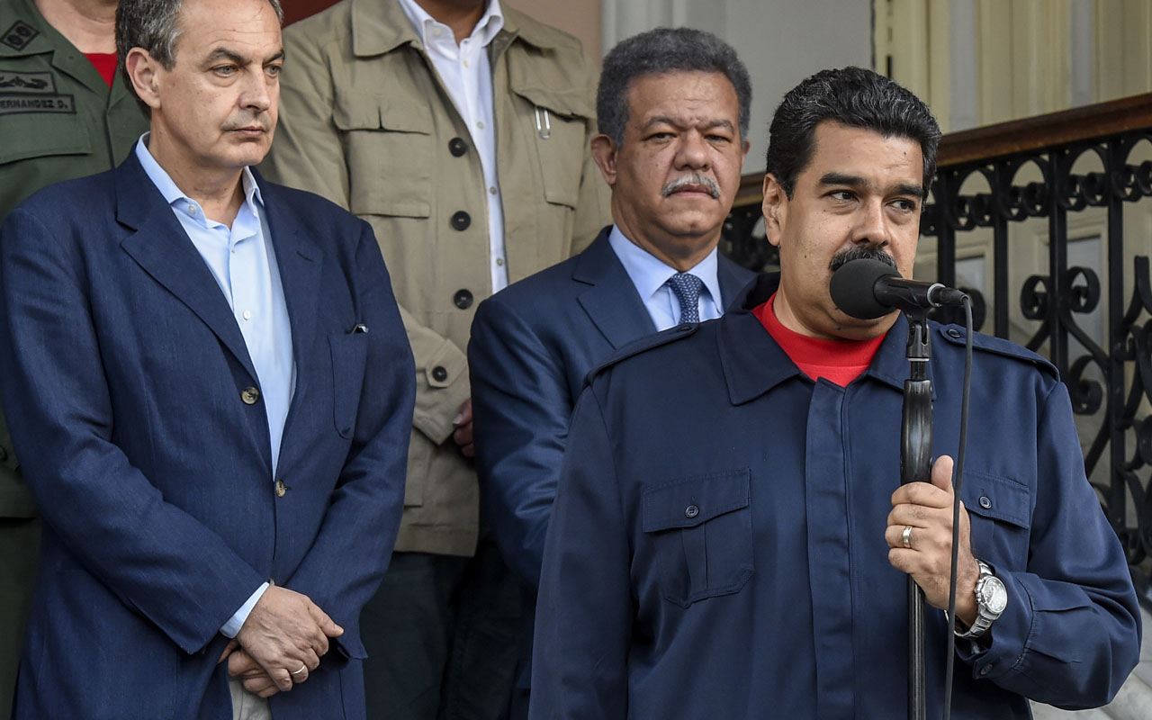 FILES-VENEZUELA-CRISIS-MADURO-ZAPATERO-FERNANDEZ