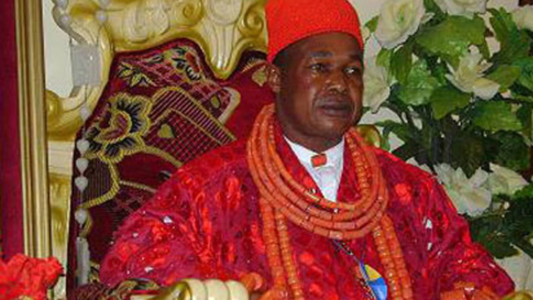 Pere–Ayemi-Botu