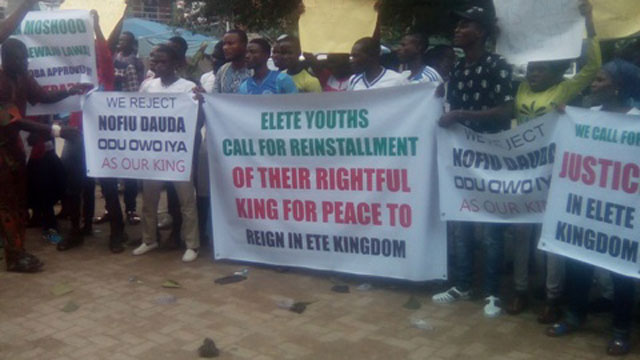 The-Elete-protesters