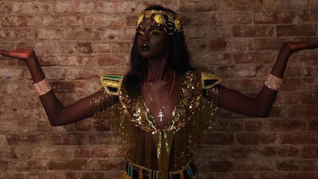Duckie Thot