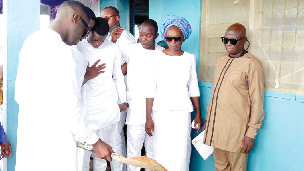 FAWOBO-PIX