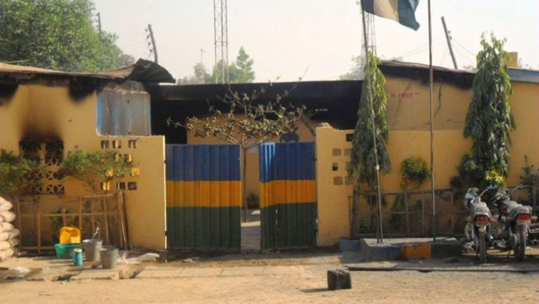 police_station_