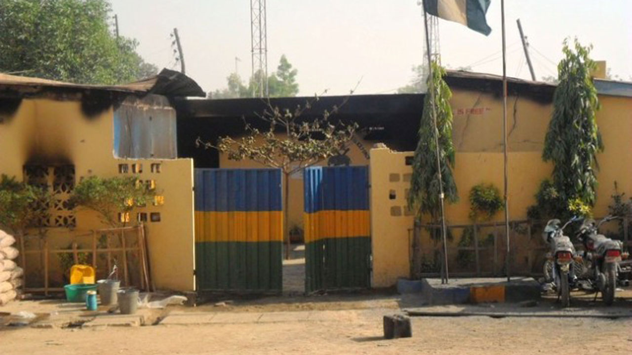 police_station_