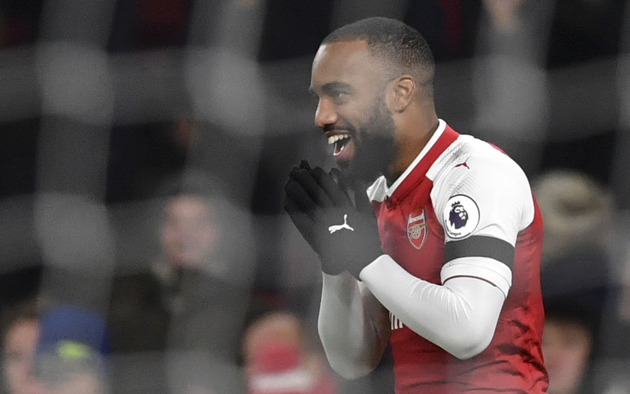 FBL-ENG-PR-ARSENAL-HUDDERSFIELD
