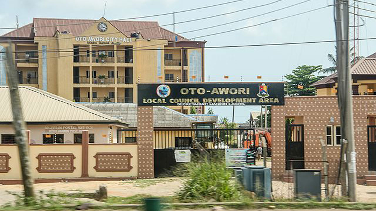 Oto-Awori_LCDA