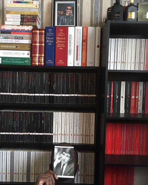 Bookshelf. PHOTO_ Instagram, Mostlylitpod.