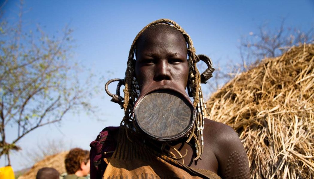 The Mursi – Lip Plates and Kalashnikovs