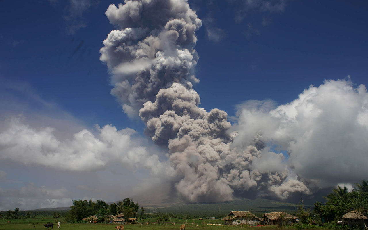 PHILIPPINES-VOLCANO