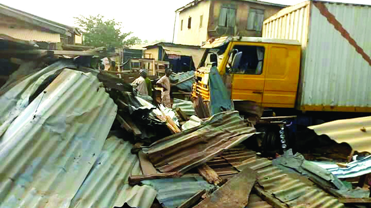 Trailer crushes