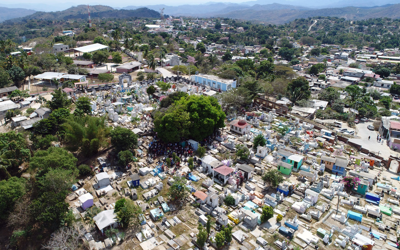 MEXICO-QUAKE-HELICOPTER-FUNERAL