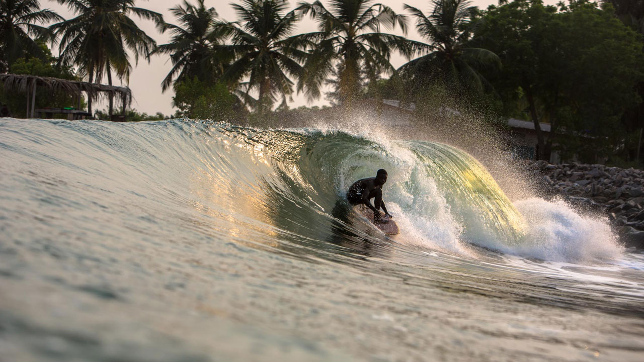 Nigeria-Surfing