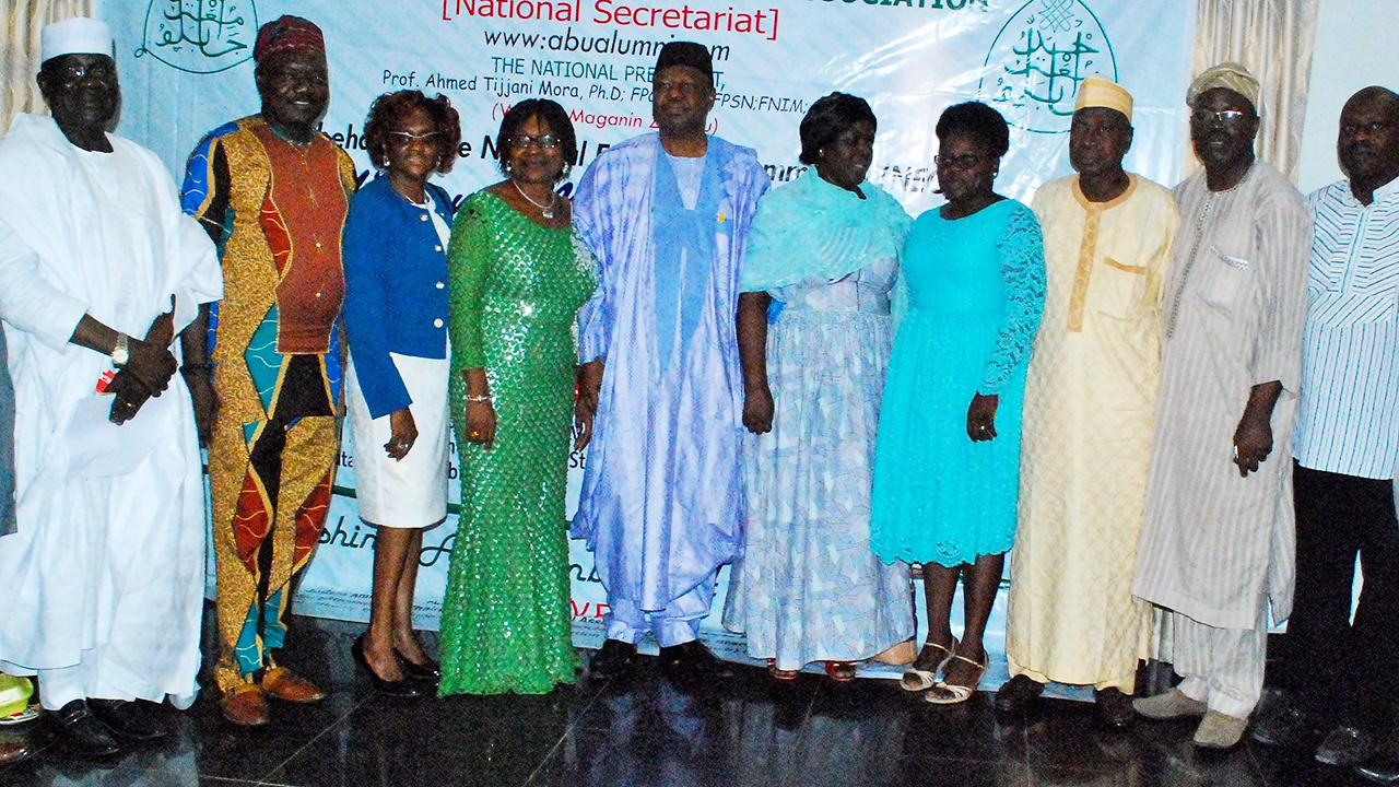 Abu L-R. Dr. Dogo, Mr. Oladipo, Prof. Braide, Mrs. Ahmadu, Prof. Mora, Mrs. Arikawe, Arch. Yusuf, Barr. Abdulsalam, and others at the interactive session in Lagos recently