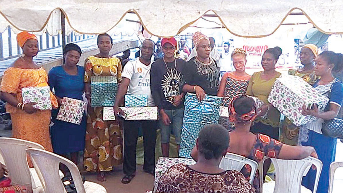 TouchGold-Pix